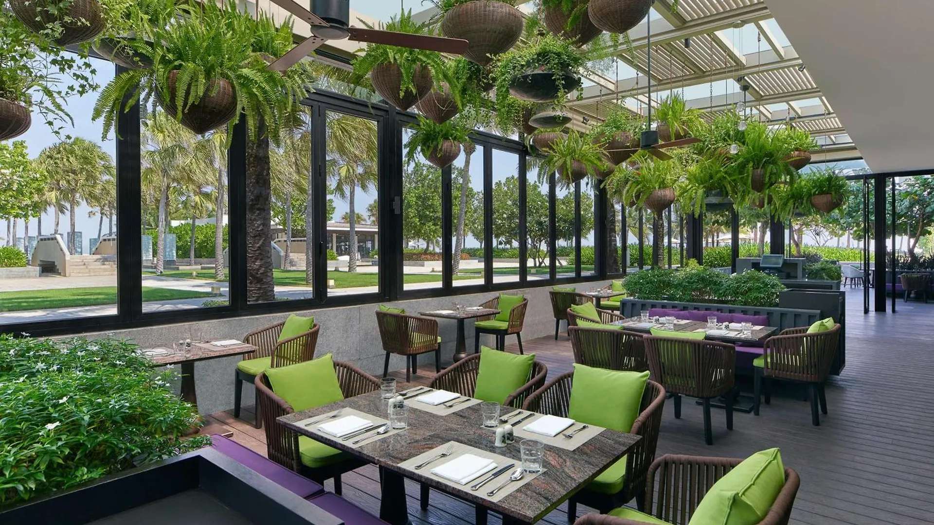 Hyatt Regency Danang Resort And Spa 5*, Da Nang Vietnam