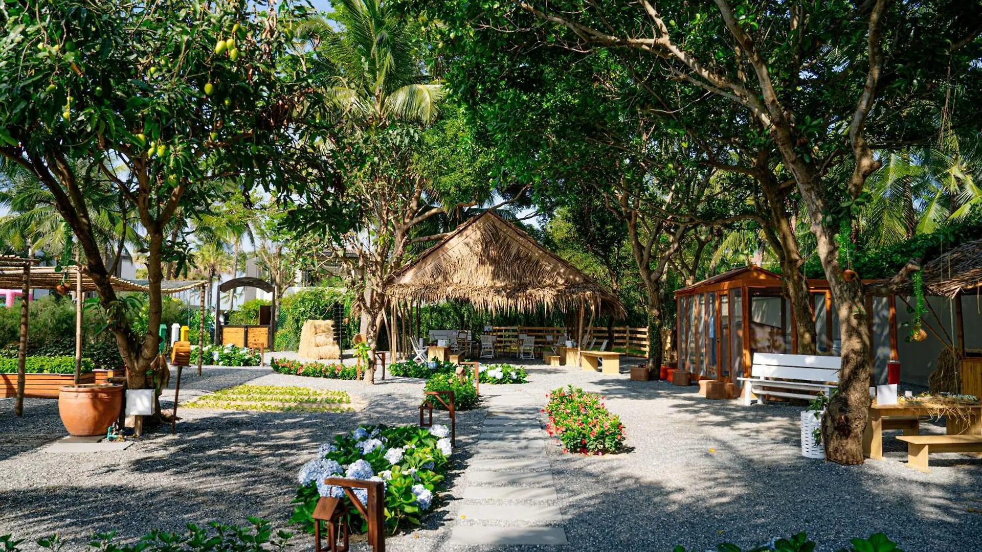 Hyatt Regency Danang Resort And Spa