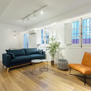Decorated And Renovated- 2bd 2bth- Center , Seville Spain